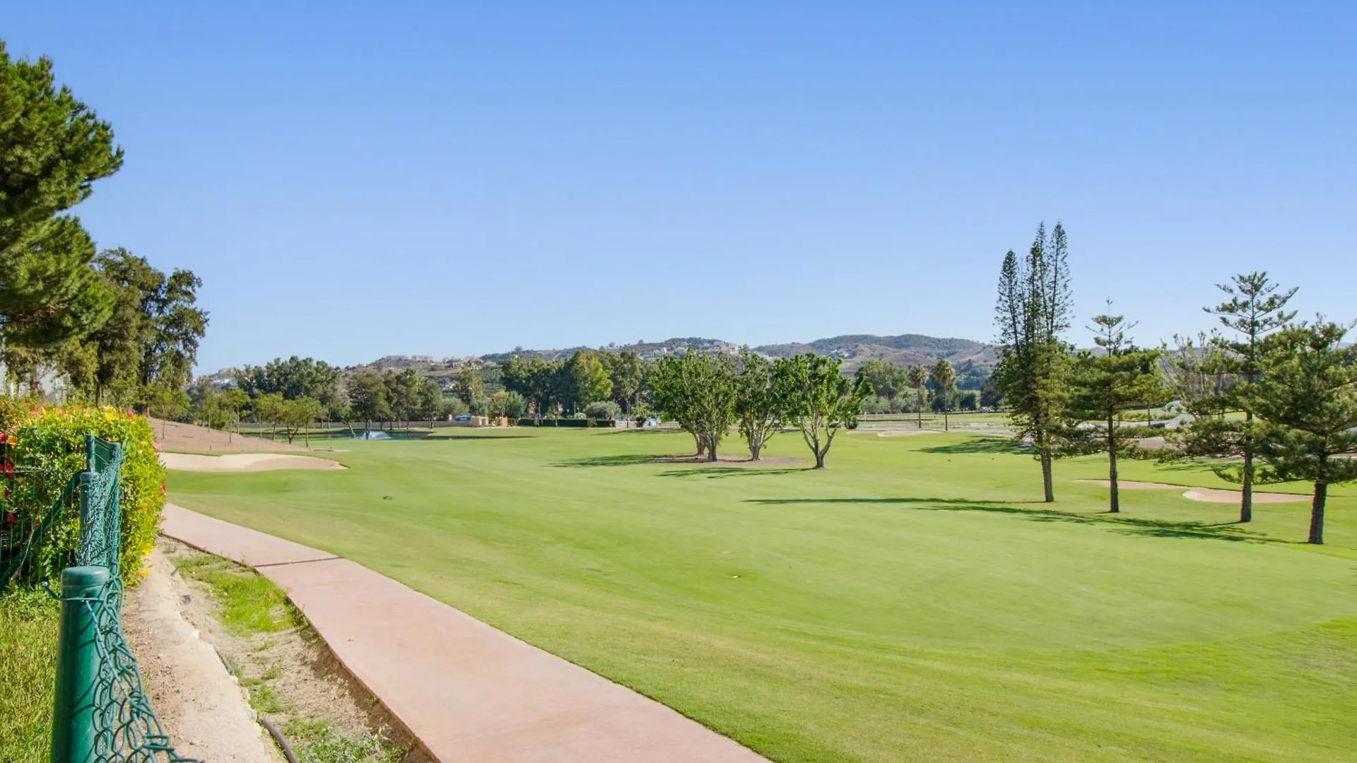 Apartamento En Complejo Con Piscina, Padel Y Restaurante Con Vistas Al Golf En Mijas - Matchroom 83 Fuengirola Apartment